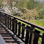 Gardenview Apartment