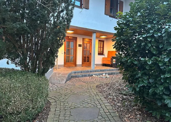 Apartment Mit Blick Auf Garten Kinsau