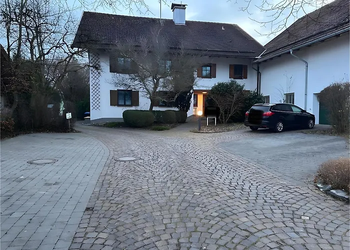 Mit Blick Auf Garten شقة