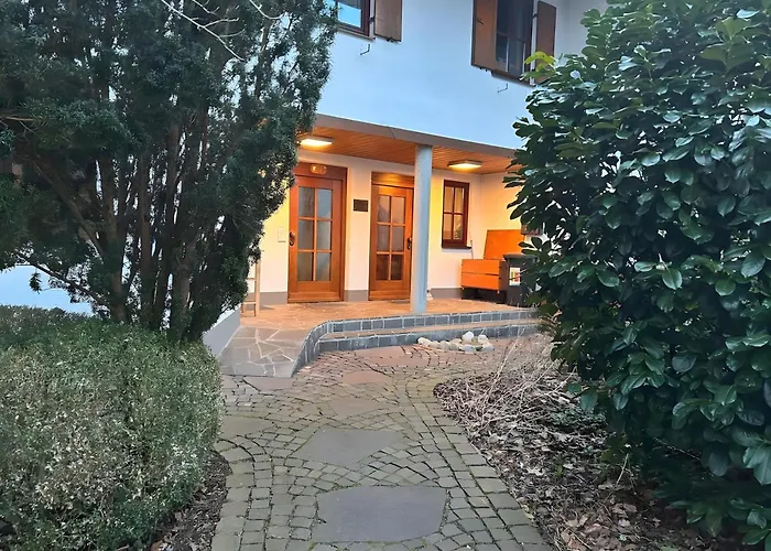 Mit Blick Auf Garten شقة