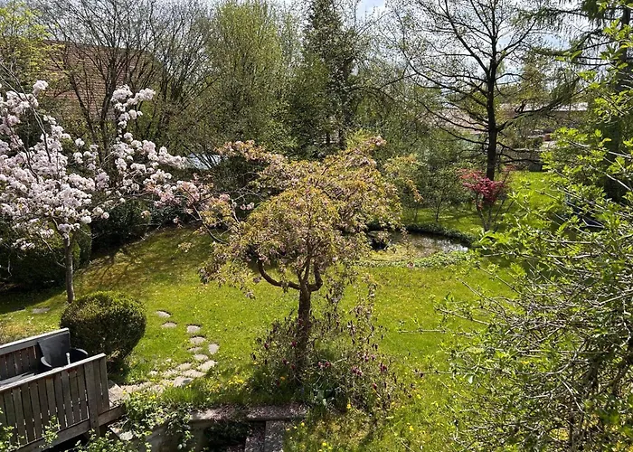 Mit Blick Auf Garten شقة *